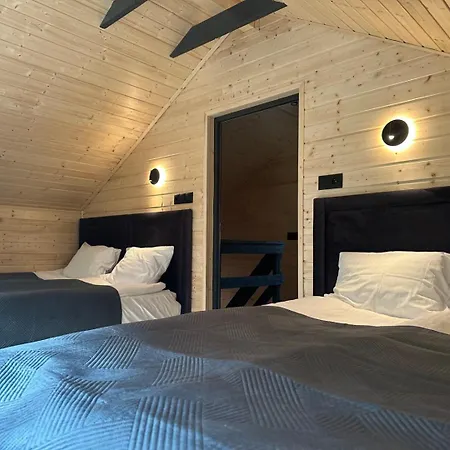 Lesna Cisza Jezioro Powidzkie Dla 18 Osob Z Jacuzzi Gratis - 5d * Lipnica (Slupca)
