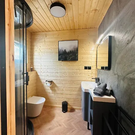 Lesna Cisza Jezioro Powidzkie Dla 18 Osob Z Jacuzzi Gratis - 5d *