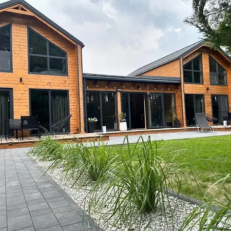 Apartament Lesna Cisza Jezioro Powidzkie Dla 18 Osob - 5d Lipnica (Slupca)